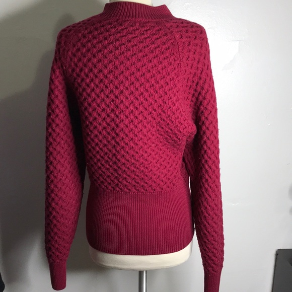 Le Mont St. Michel Sweater 🛡 - Picture 4 of 7